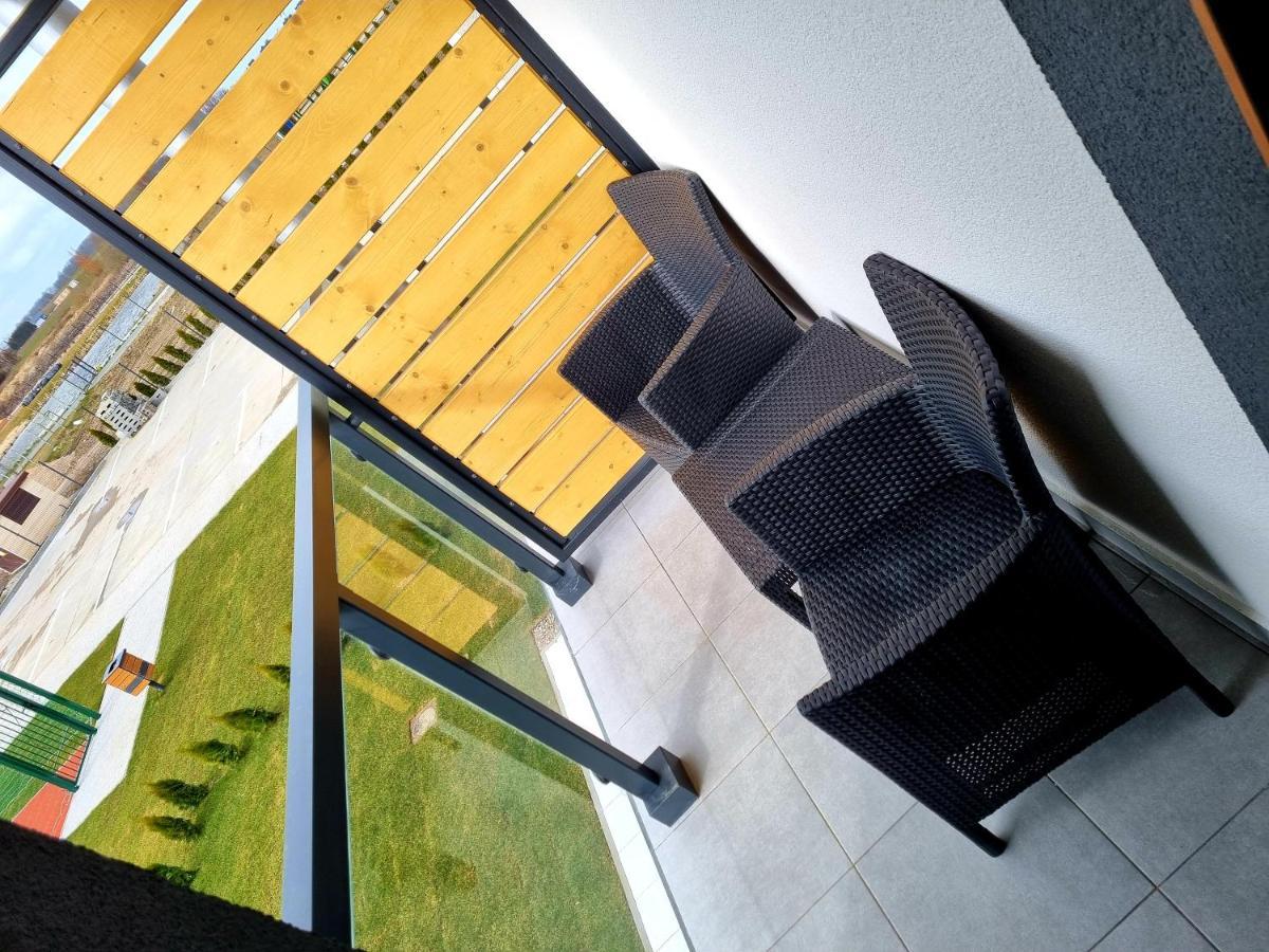 Apartamenty Przystanek Plaza Sarbinowo Exterior foto